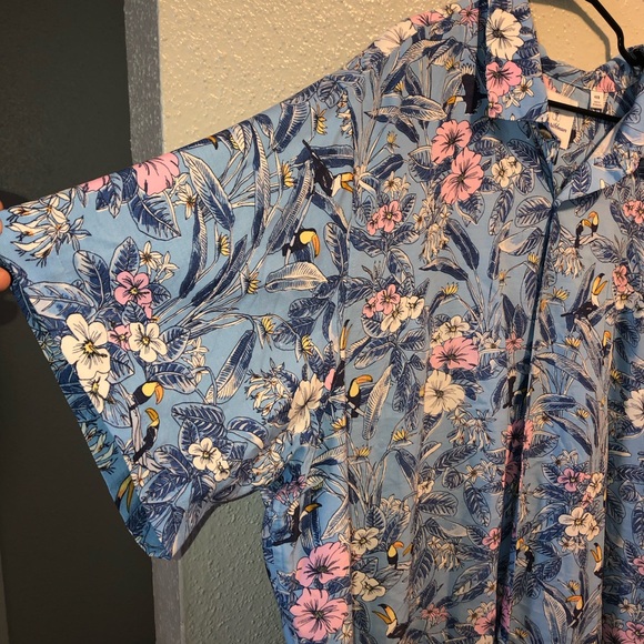 Caribbean Hawaiian Shirt Size 4XB Size Blue Floral Button Up Tuscan Birds,Soft - Picture 9 of 11